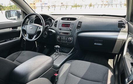 KIA Sorento II рестайлинг, 2013 год, 1 899 000 рублей, 23 фотография
