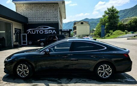 Hyundai Sonata VIII, 2021 год, 1 800 000 рублей, 13 фотография