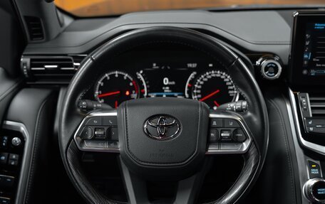 Toyota Land Cruiser, 2022 год, 11 900 000 рублей, 19 фотография