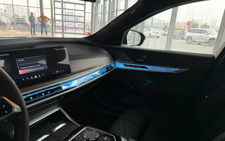 BMW 7 серия, 2025 год, 13 680 000 рублей, 7 фотография