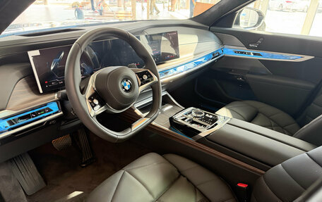 BMW 7 серия, 2025 год, 13 680 000 рублей, 5 фотография
