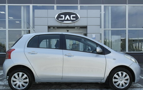 Toyota Yaris III рестайлинг, 2008 год, 470 000 рублей, 6 фотография