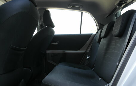 Toyota Yaris III рестайлинг, 2008 год, 470 000 рублей, 9 фотография