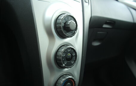 Toyota Yaris III рестайлинг, 2008 год, 470 000 рублей, 12 фотография