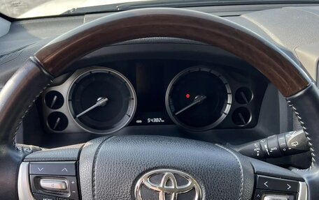 Toyota Land Cruiser 200, 2019 год, 8 200 000 рублей, 10 фотография