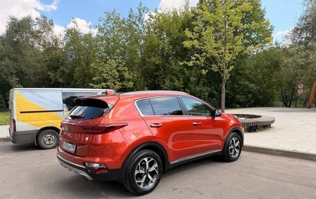 KIA Sportage IV рестайлинг, 2019 год, 2 700 000 рублей, 4 фотография