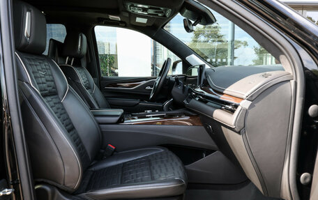 Cadillac Escalade V, 2022 год, 9 949 000 рублей, 12 фотография