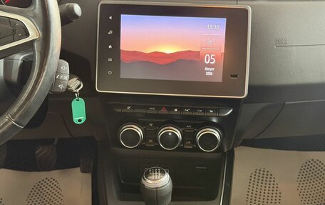 Renault Duster, 2021 год, 1 970 000 рублей, 10 фотография