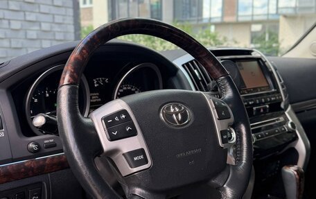 Toyota Land Cruiser 200, 2012 год, 3 710 000 рублей, 9 фотография