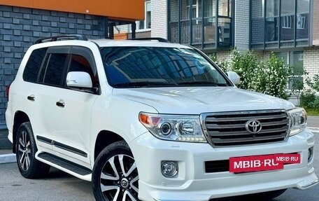 Toyota Land Cruiser 200, 2012 год, 3 710 000 рублей, 3 фотография
