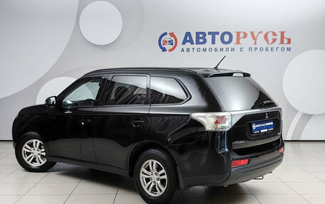 Mitsubishi Outlander III рестайлинг 3, 2013 год, 1 199 000 рублей, 2 фотография