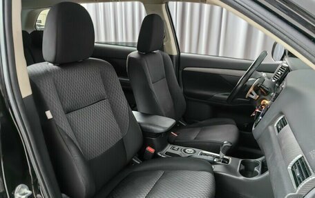 Mitsubishi Outlander III рестайлинг 3, 2013 год, 1 199 000 рублей, 7 фотография