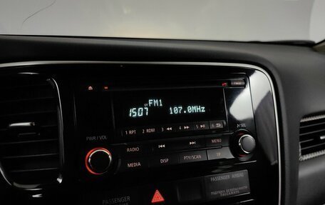 Mitsubishi Outlander III рестайлинг 3, 2013 год, 1 199 000 рублей, 14 фотография