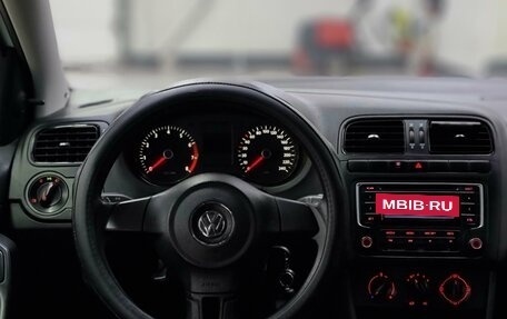 Volkswagen Polo VI (EU Market), 2014 год, 679 000 рублей, 3 фотография