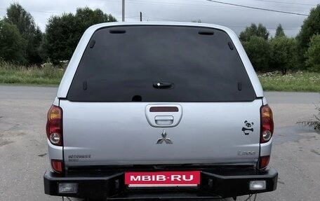 Mitsubishi L200 IV рестайлинг, 2011 год, 1 700 000 рублей, 5 фотография