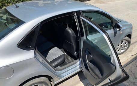 Volkswagen Polo VI (EU Market), 2013 год, 950 000 рублей, 17 фотография