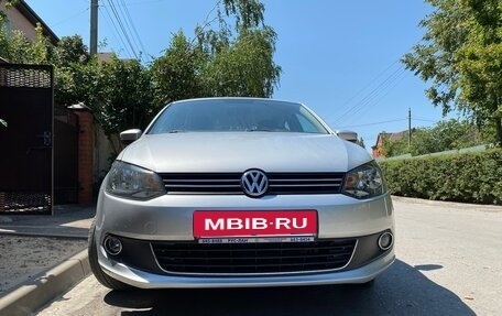 Volkswagen Polo VI (EU Market), 2013 год, 950 000 рублей, 6 фотография