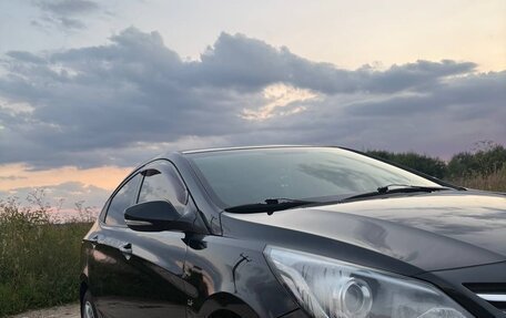 Hyundai Solaris II рестайлинг, 2016 год, 920 000 рублей, 5 фотография