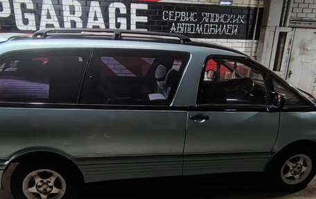 Toyota Estima III рестайлинг -2, 1992 год, 500 000 рублей, 3 фотография