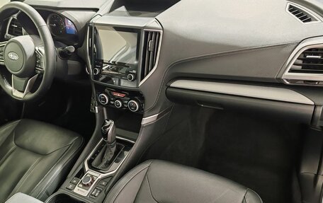 Subaru Forester, 2019 год, 3 000 000 рублей, 14 фотография
