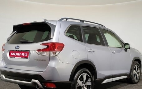 Subaru Forester, 2019 год, 3 000 000 рублей, 4 фотография