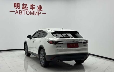 Mazda CX-4, 2023 год, 1 500 666 рублей, 5 фотография