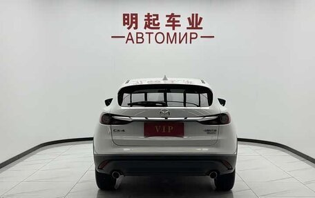 Mazda CX-4, 2023 год, 1 500 666 рублей, 6 фотография
