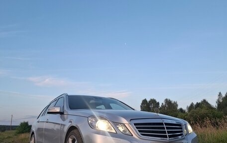 Mercedes-Benz E-Класс, 2013 год, 1 837 000 рублей, 3 фотография