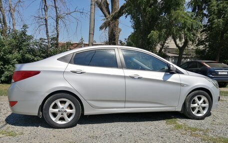 Hyundai Solaris II рестайлинг, 2016 год, 980 000 рублей, 6 фотография