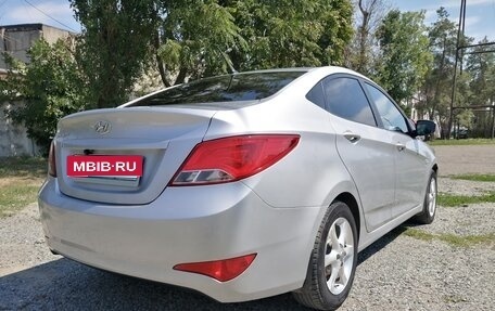 Hyundai Solaris II рестайлинг, 2016 год, 980 000 рублей, 5 фотография