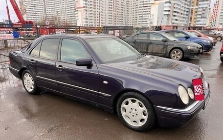 Mercedes-Benz E-Класс, 1999 год, 750 000 рублей, 6 фотография