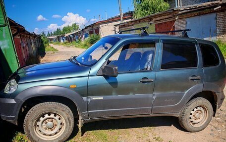 Chevrolet Niva I рестайлинг, 2011 год, 310 000 рублей, 6 фотография