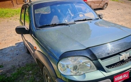 Chevrolet Niva I рестайлинг, 2011 год, 310 000 рублей, 3 фотография