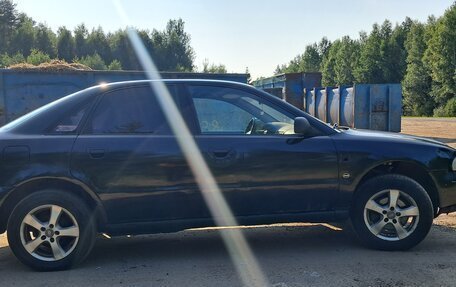 Audi A4, 1995 год, 225 000 рублей, 4 фотография