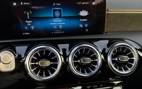 Mercedes-Benz A-Класс AMG, 2022 год, 5 650 000 рублей, 10 фотография