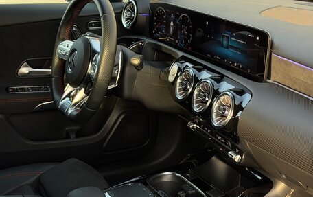 Mercedes-Benz A-Класс AMG, 2022 год, 5 650 000 рублей, 9 фотография