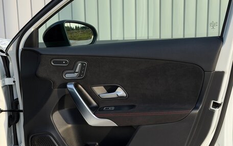 Mercedes-Benz A-Класс AMG, 2022 год, 5 650 000 рублей, 18 фотография