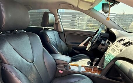 Toyota Camry, 2010 год, 1 400 000 рублей, 7 фотография