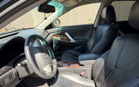 Toyota Camry, 2010 год, 1 400 000 рублей, 5 фотография