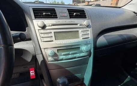 Toyota Camry, 2010 год, 1 400 000 рублей, 2 фотография