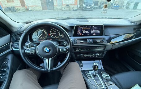 BMW 5 серия, 2016 год, 1 550 000 рублей, 14 фотография