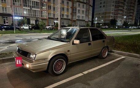 Mitsubishi Lancer VII, 1987 год, 260 000 рублей, 4 фотография