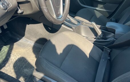Opel Insignia II рестайлинг, 2011 год, 900 000 рублей, 36 фотография