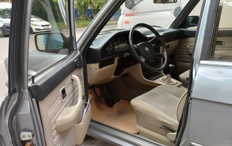 BMW 5 серия, 1986 год, 790 000 рублей, 3 фотография