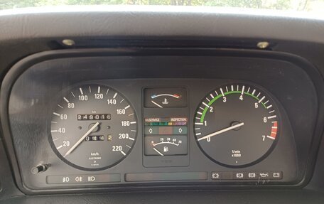 BMW 5 серия, 1986 год, 790 000 рублей, 9 фотография