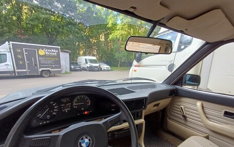 BMW 5 серия, 1986 год, 790 000 рублей, 13 фотография