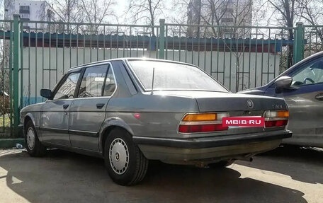 BMW 5 серия, 1986 год, 790 000 рублей, 34 фотография