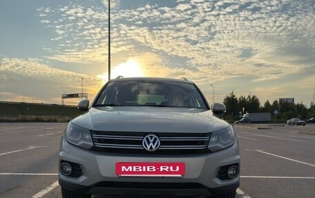 Volkswagen Tiguan I, 2012 год, 1 590 000 рублей, 2 фотография