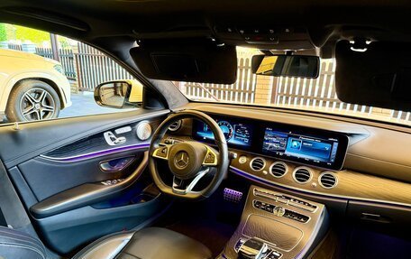 Mercedes-Benz E-Класс, 2017 год, 4 750 000 рублей, 15 фотография