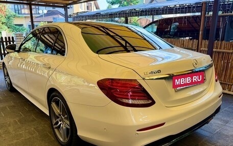 Mercedes-Benz E-Класс, 2017 год, 4 750 000 рублей, 4 фотография